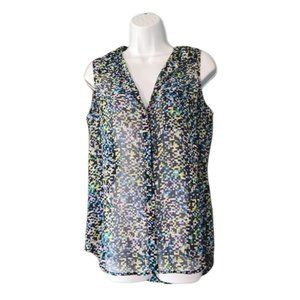 Liz Claiborne  button up polyester tank top size medium.